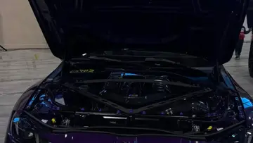 Motorni prostor BMW M4 G82 z Eventuri karbonskim intake sistemom